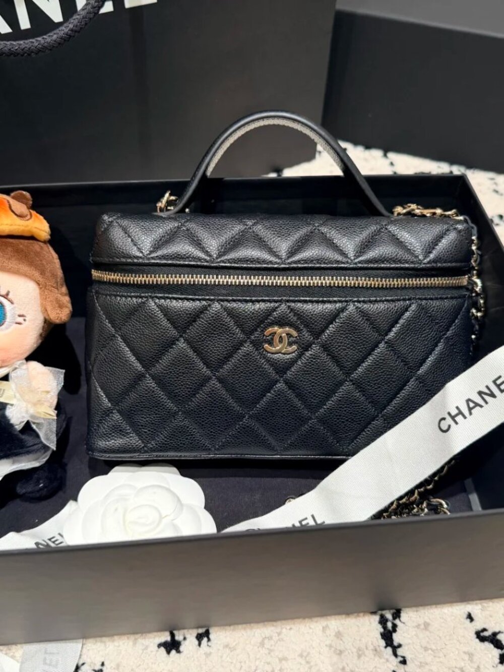 Classic CHANEL Bags: A Stylish and Versatile Choice for Elegance